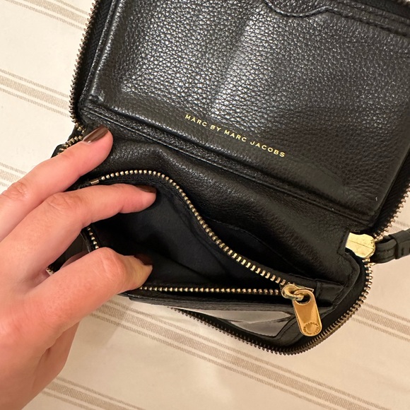 Vintage Marc Jacobs Black Pebble Leather Wallet Wristlet w/ Gold Logo & Hardware